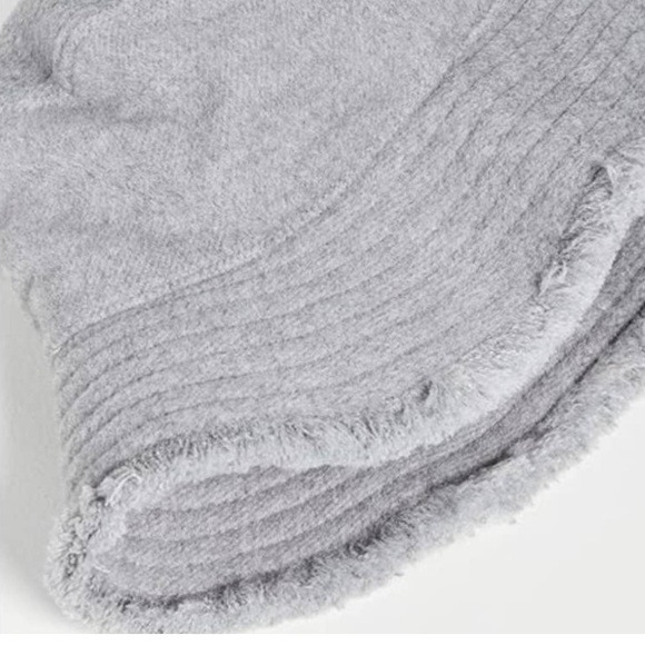 Hat Attack Frayed Edge Bucket Hat Light Gray Size OS - NWT $78 - Picture 4 of 6